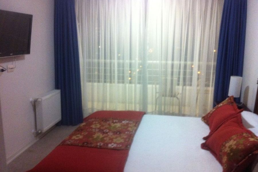 photo-1