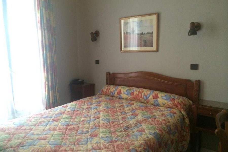 photo-1
