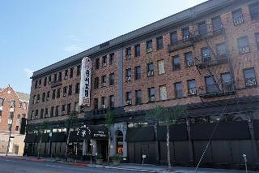 photo-1