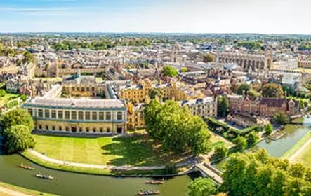 Cambridge University and city walking tour