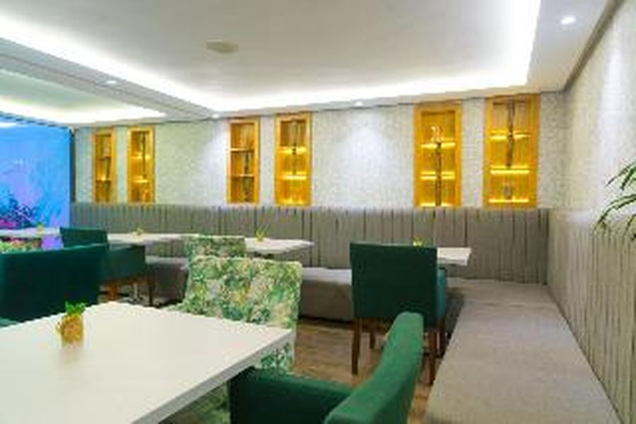 photo-0