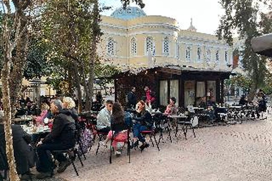 photo-1