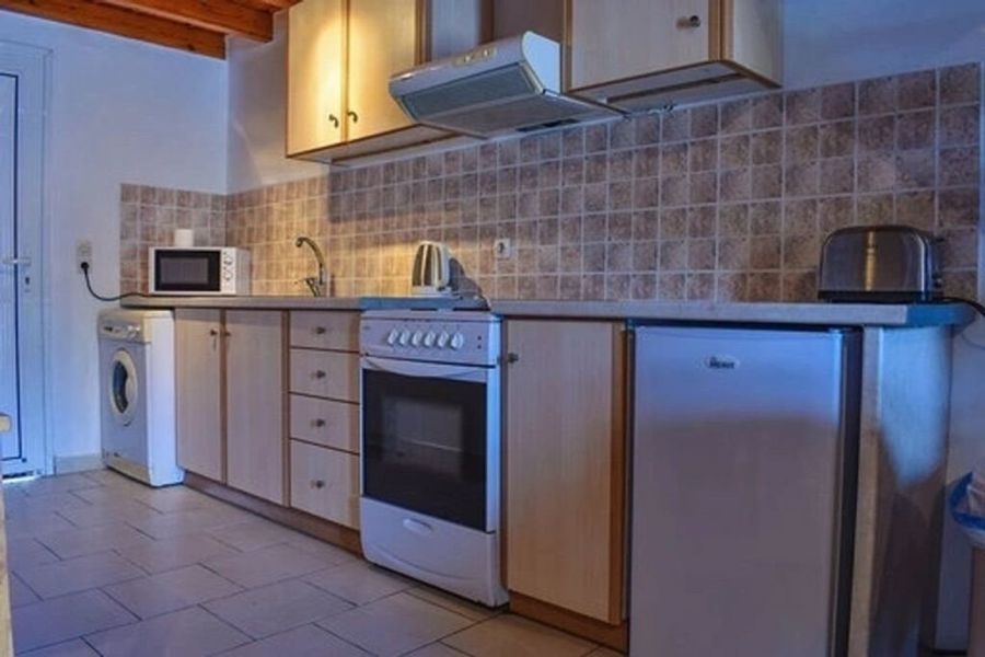 photo-0