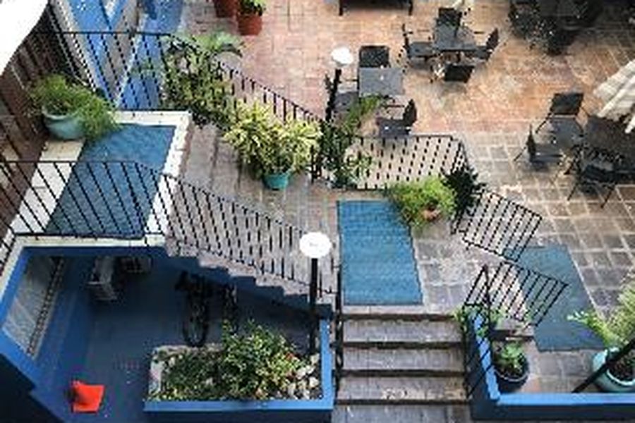 photo-1