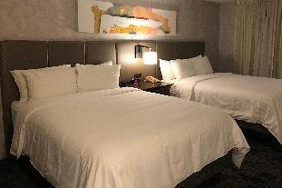 photo-1