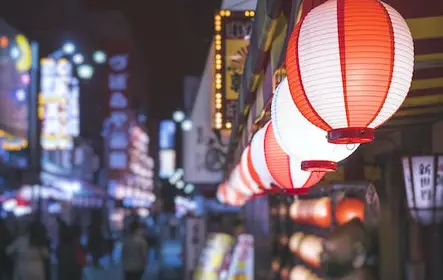 Excursão noturna de bar em Osaka em Namba