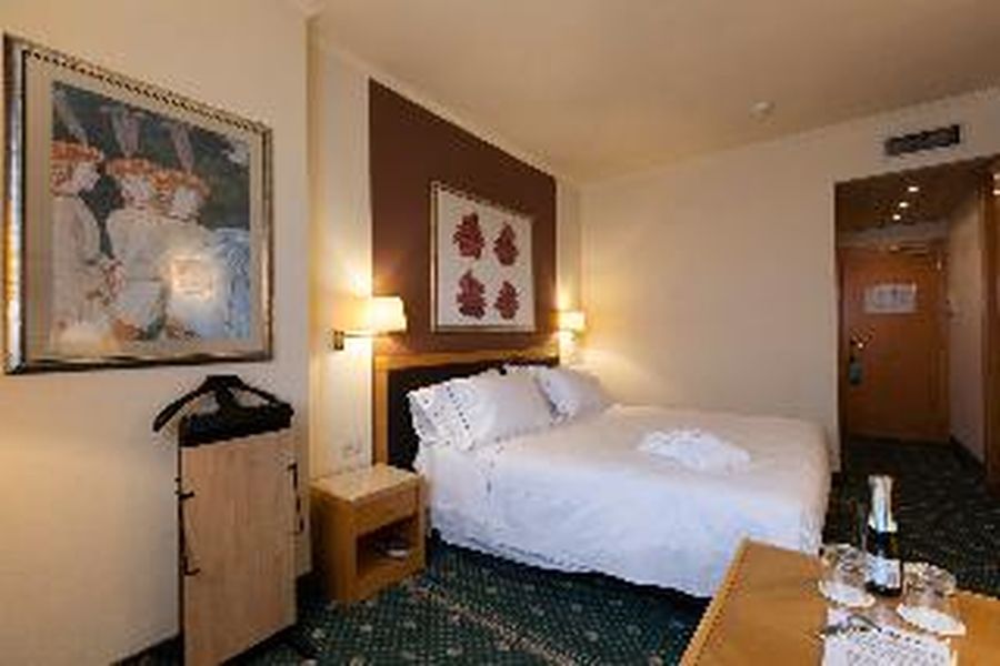photo-1