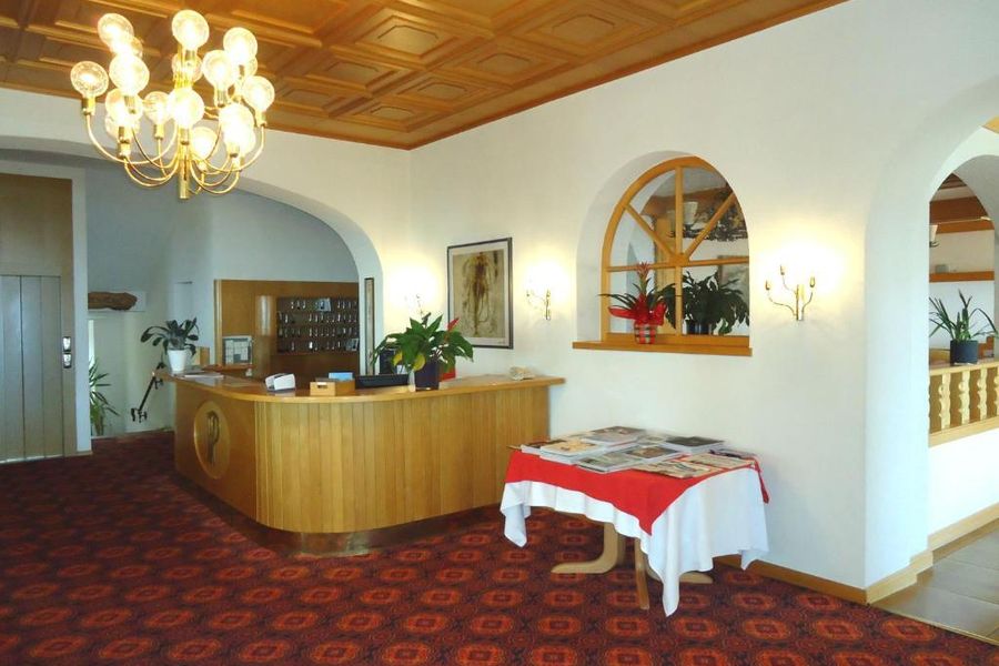 photo-1
