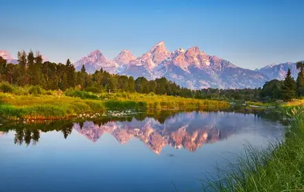 Summer and fall wildlife sunset safari from Jackson Hole