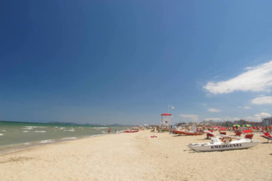 photo-0