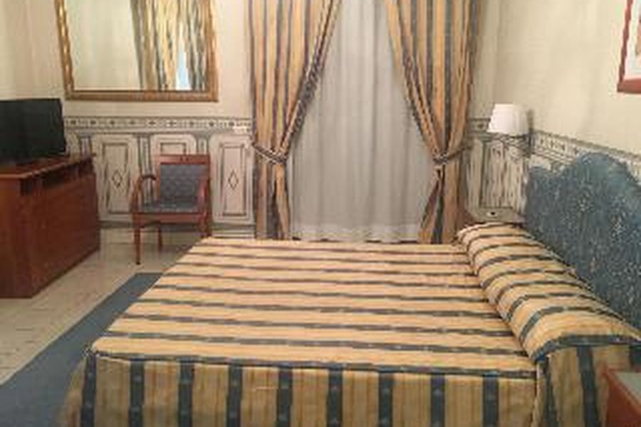 photo-0
