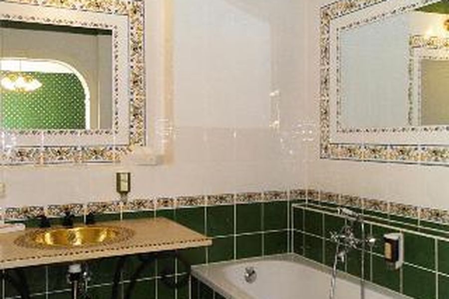 photo-1