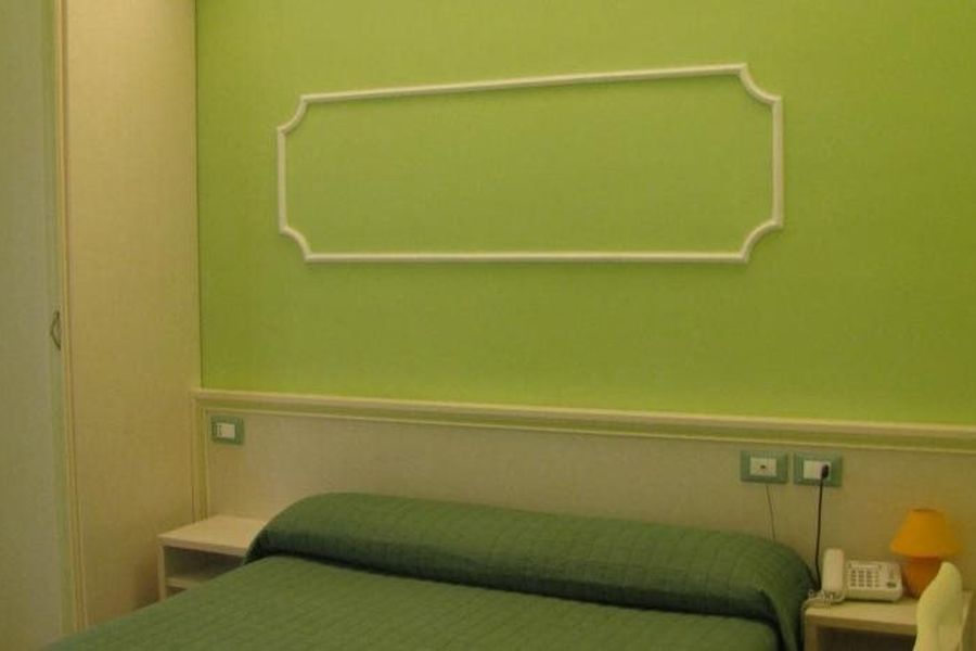 photo-1